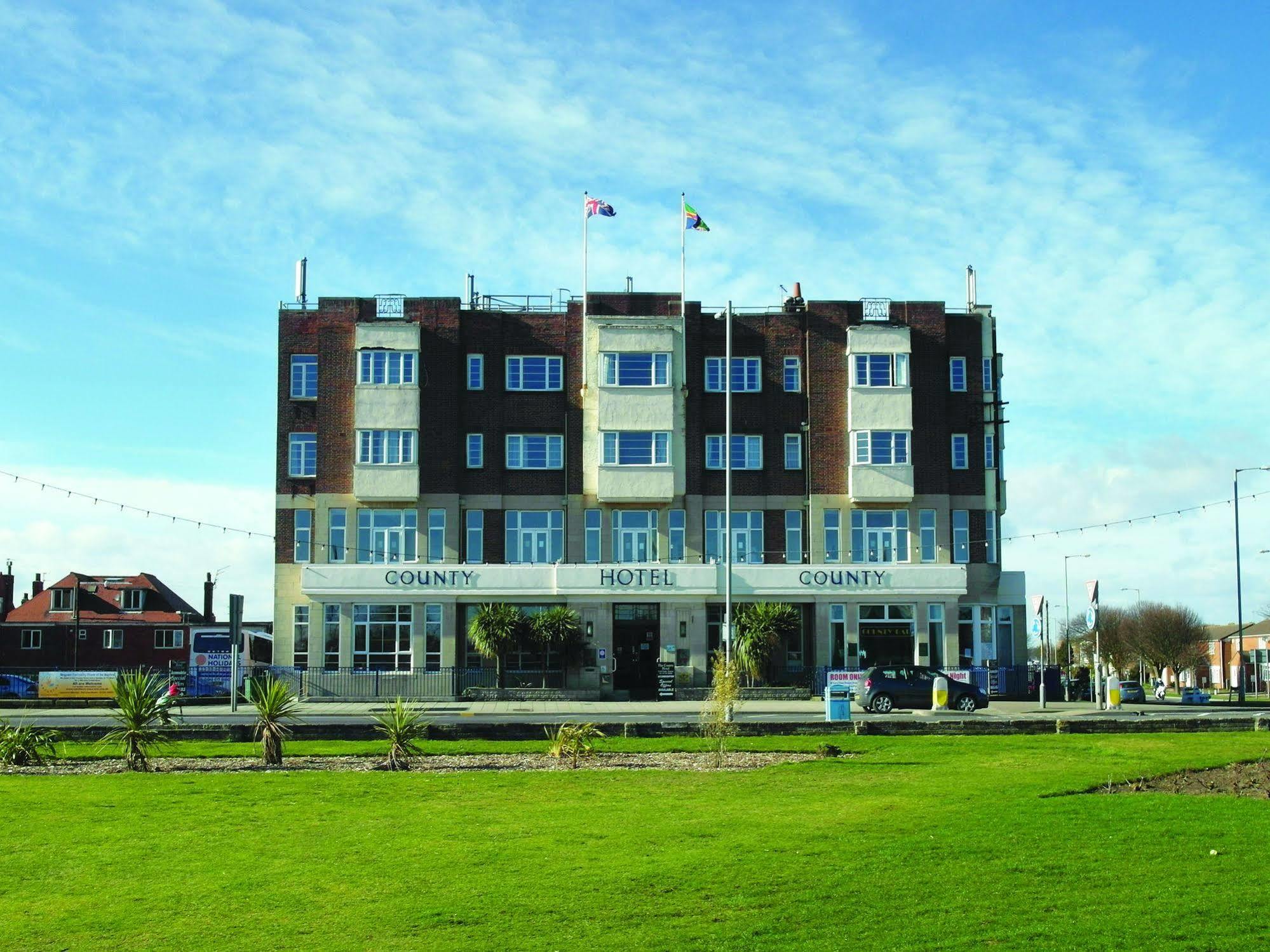 סקגנס County Hotel מראה חיצוני תמונה