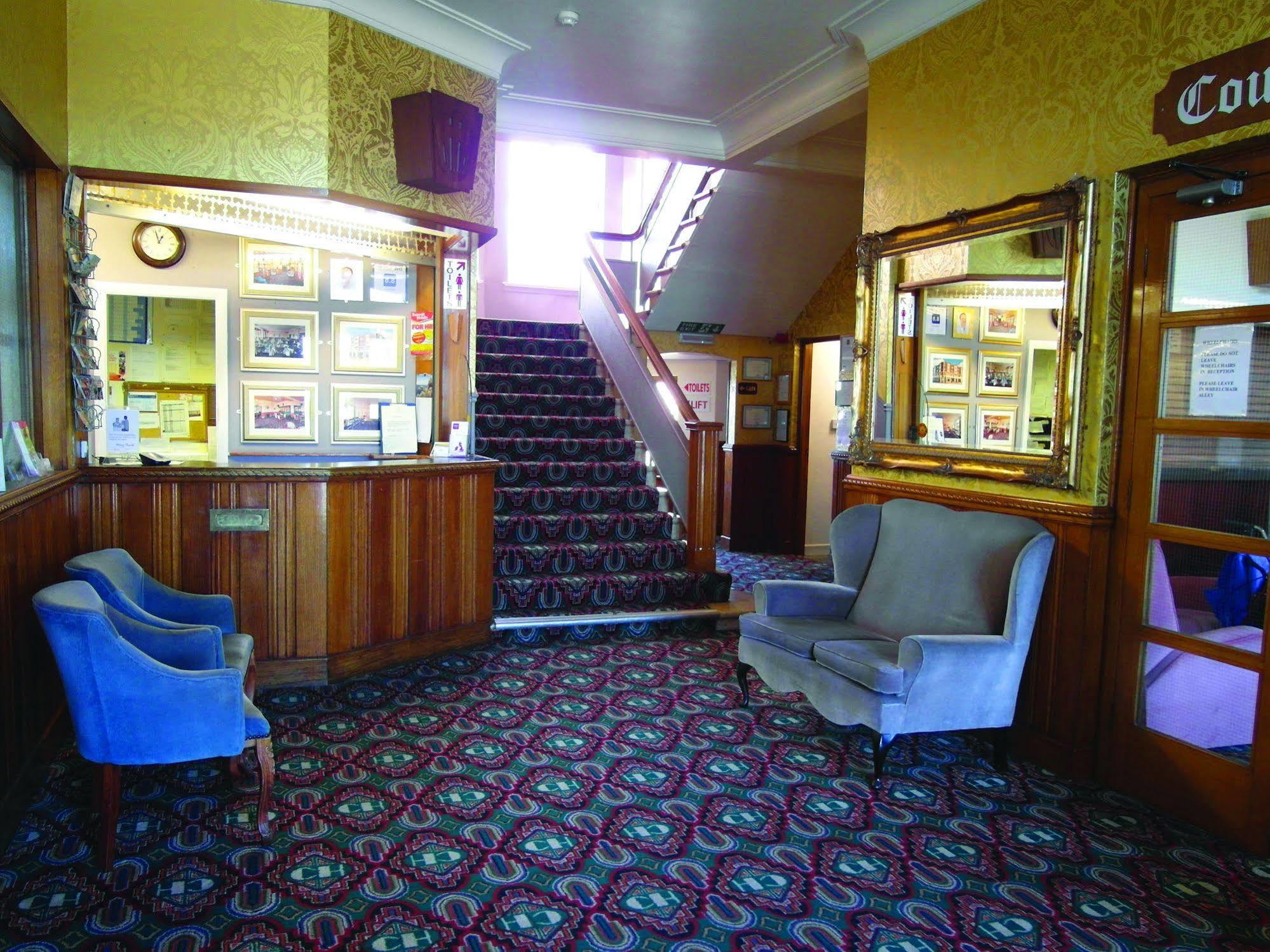 סקגנס County Hotel מראה חיצוני תמונה