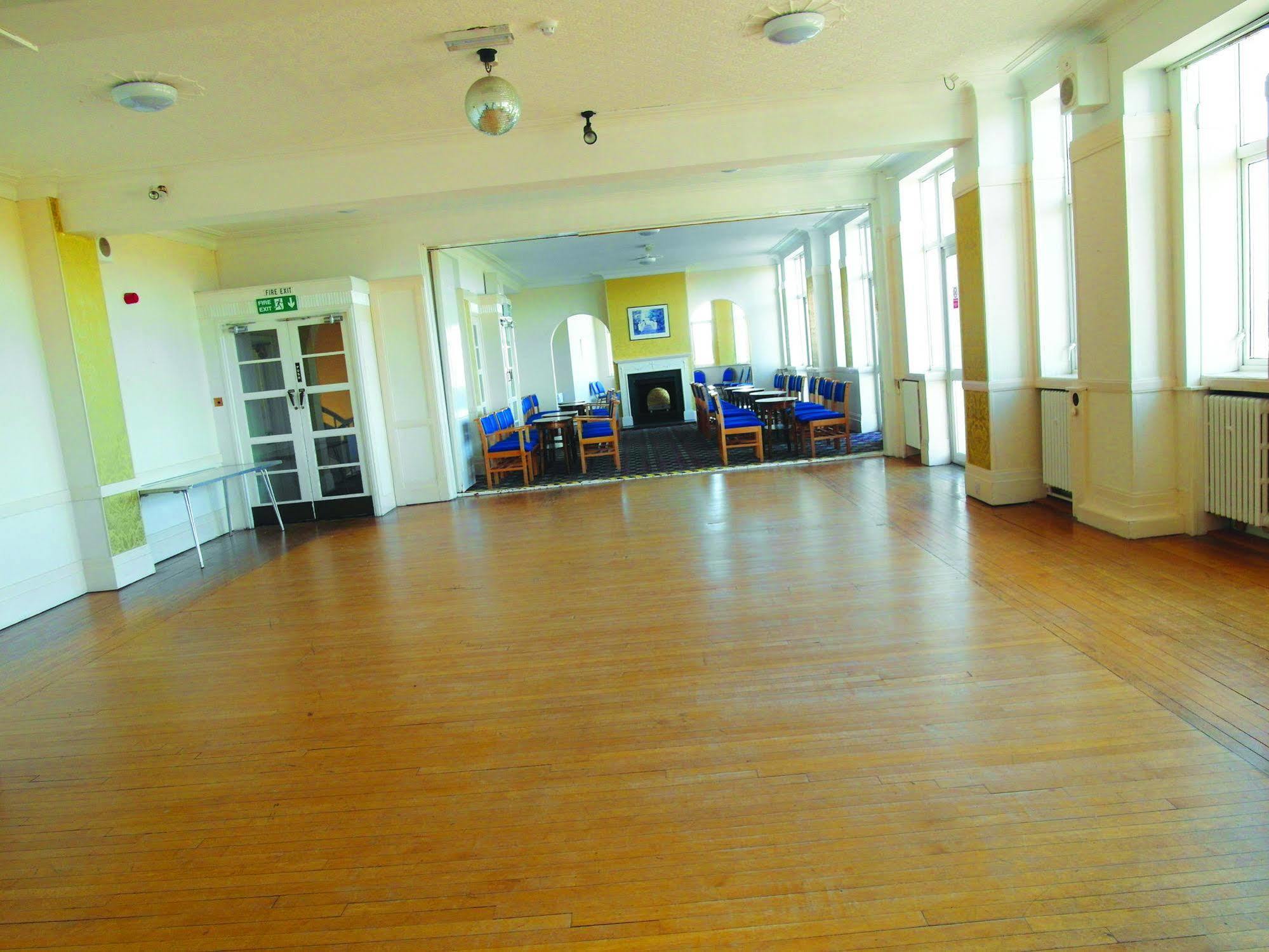 סקגנס County Hotel מראה חיצוני תמונה